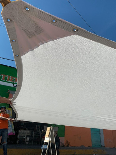 Imagen 2 de 4 de Malla Sombra 90% De 8x8 Mts Blanca Lista Para Colocar