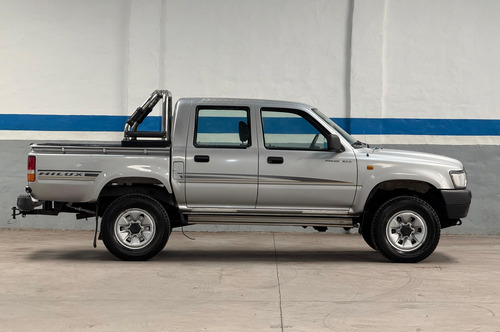 Toyota Hilux Pick-Up 3.0 Cd Sr C/ab 171cv 4x2