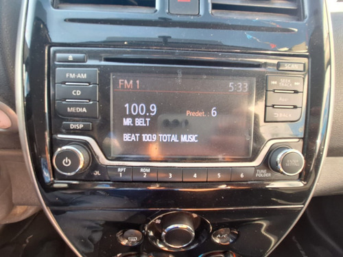 Nissan Versa 1.6 Advance At