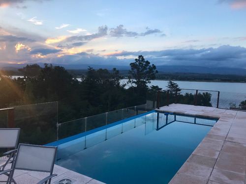 Lago Los Molinos, Cordoba, Casi Única, Muy Equipada. Vista Increíble! !