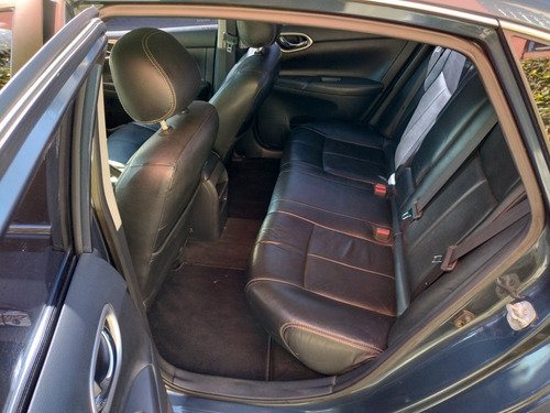 Imagem 7 de 11 de Nissan Sentra 2014 2.0 Sv Flex Aut. 4p