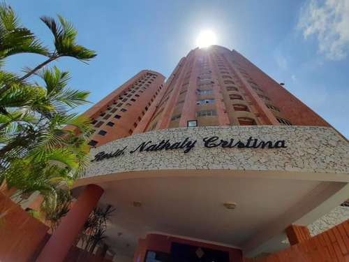 Imagen 2 de 11 de Apartamento Con Piscina En Venta En Maracaibo Bella Vista