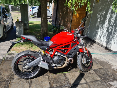 Ducati Monster 797