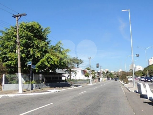 Terreno Comercial Zcor Fantástica Localização E Grande Apelo Comercial - 375-im250480