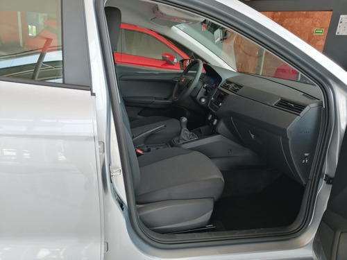 Imagen 10 de 12 de Seat Ibiza Reference Std.