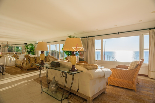 Casa, 5 Dormitorios, Punta Ballena, Venta Y Alquiler- Ref: 382