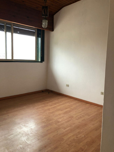 Alquiler Casa En Jose C Paz Centro