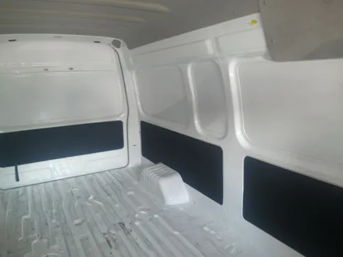 Nissan Urvan 2.5 Panel Amplia Aa Paquete Seguridad Mt