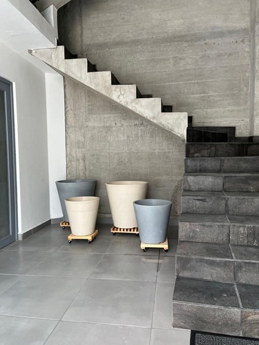 Edificio En Lomas De Cortes, Cuernavaca, Morelos Caen-938-ed