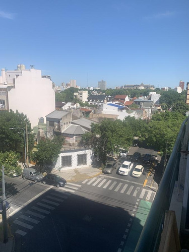Imagen 10 de 16 de Retasado! Monoambiente C/ Balcón En Devoto!!