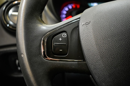 Imagen 15 de 15 de Renault Captur 1.6 Life 2018 La Plata 174