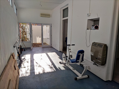 Imagen 8 de 12 de Alquiler Casa Destino Comercial - 41 E/ 4 Y 5. La Plata