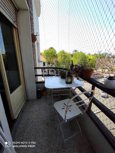Departamento De 2 Ambientes En Venta En Parque Centenario