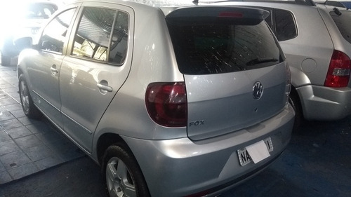 Imagem 4 de 9 de Volkswagen Fox 2011 1.6 Vht Prime Total Flex 5p