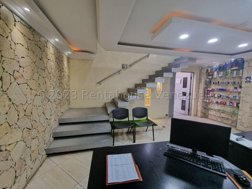 Bello Galpón Comercial En Venta En Barquisimeto Jr