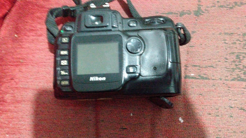 Câmera Digital Nikon D50 Sem Lente (não Sei Se Funciona)