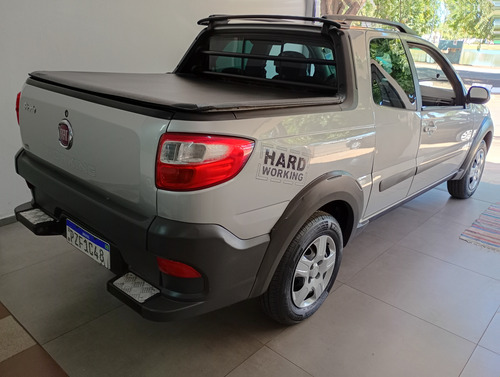 Fiat Strada 1.4 Hard Working Cab. Dupla Flex 3p