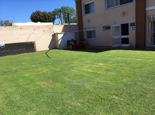Imagen 13 de 14 de Casa En Venta 5 Dormitorios Y Escritorio