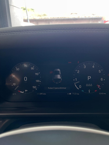 Land Rover Defender P400 2024