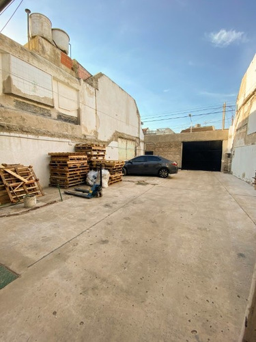 Imagen 3 de 10 de Galpon En Venta En Lanus Oeste