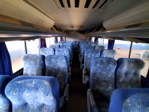 Imagem 10 de 13 de Comil Mercedes Benz 1722 3.25