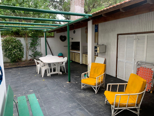 Gran Dúplex Con Amplio Patio En Costa Azul