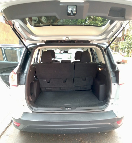 Ford Escape 2.5 S Plus Mt