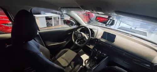 Mazda 2 Sedan Gran Touring 2026 Disponible