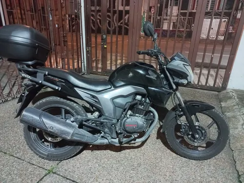 Moto Con Maletero, Excelentes Condiciones.