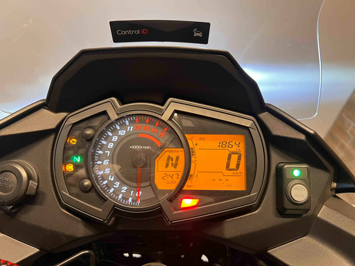 Kawasaki Versys 300 Tourer 2023