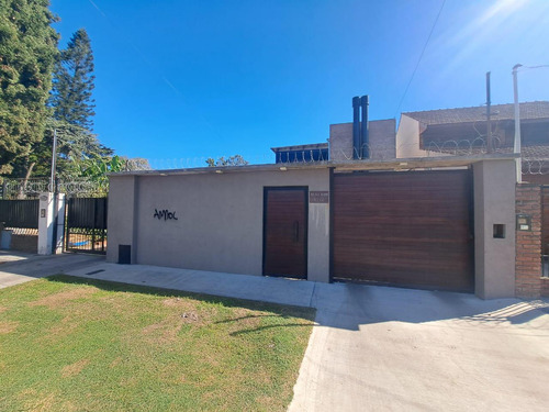 Casa En  Venta En Luis Guillon