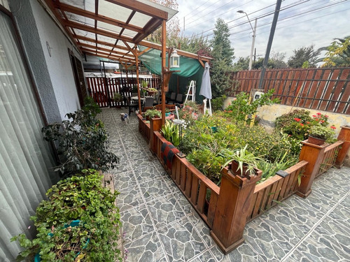 Casa Con Amplio Terreno Y Galpón (ideal Para Negocio) Macul.