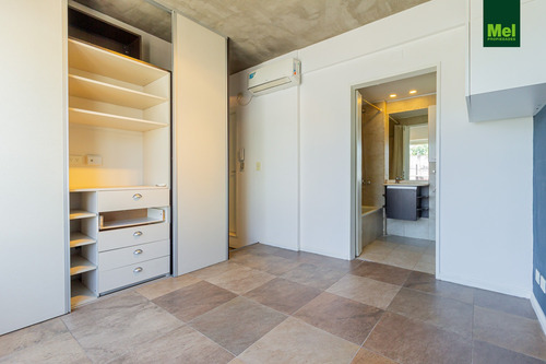 Hermoso 2 Ambientes C/balcón Y Terraza Propia En Colegiales