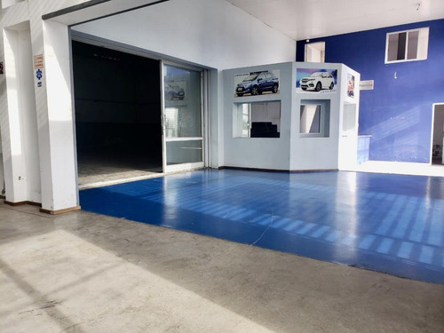 Imagen 4 de 6 de Local Comercial Sobre Colectora Acceso Oeste