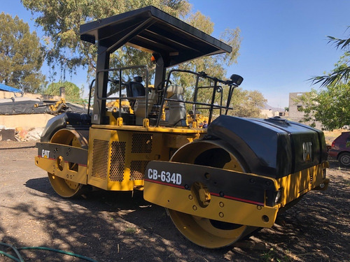 Imagen 6 de 8 de Vibrocompactador Cat Cb-634d Renta O Venta