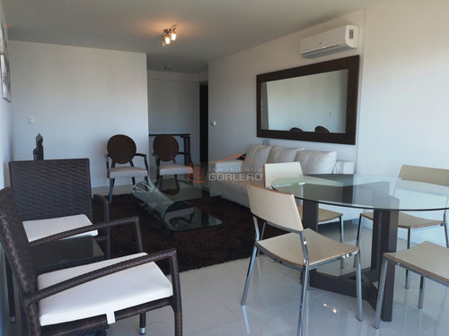 Imagen 19 de 29 de Apartamento En Venta De 2 Dormitorios En Punta Del Este, Brava, Piso Alto Con Espectacular Vista