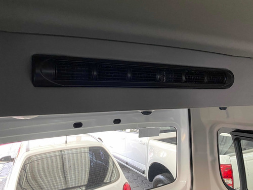 Imagen 15 de 15 de Nissan Urvan 2019 2.5 Panel Ventanas Amplia Mt