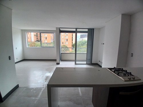 Apartaestudio En Arriendo Ubicado En Medellin Sector Ciudad Del Rio (22259).