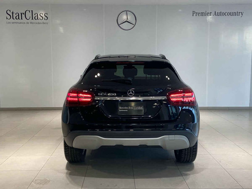 Imagen 4 de 14 de Mercedes-benz Clase Gla 2019 5p Gla 200 L4/1.6 Aut.