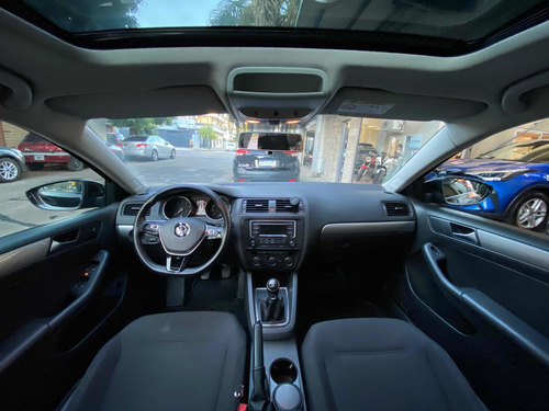 Volkswagen Vento 2.0 Advance Pack Summer /// 2016 - 82.000km