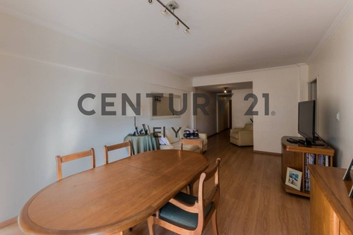 Imagen 11 de 30 de Venta 4 Amb Al Frente-semipiso-excelente Ubicación-belgrano-retasado!