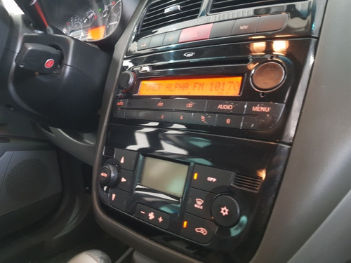 Fiat Linea Absolute 1.9 16v Dualogic (flex) 2009