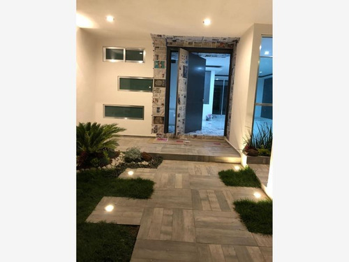 Imagen 2 de 12 de Casa Sola En Venta **casa En Privada Al Sur De Pachuca