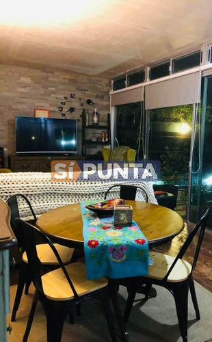 Imagen 3 de 24 de Casa En Pinares A La Venta