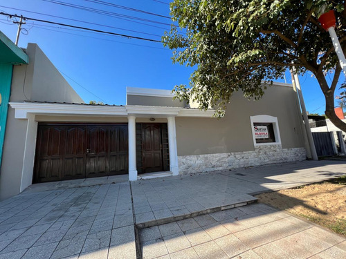 Venta Casa Centrica Reconquista