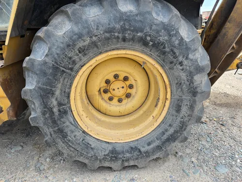 Pala Con Retro Cat 430e 4x4 En Tucumán Envíos Al País