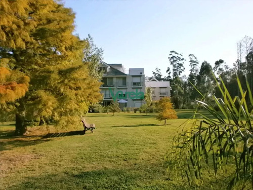 Venta Apartamento Barrios Privados, 2 Dormitorios, Los Mejores Amenities,