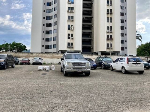 Imagen 9 de 9 de Hilmar Rios C153165 Vende Apto En Naguanagua Tlf 0414-432-69-46 @hilmaririos.remax.al