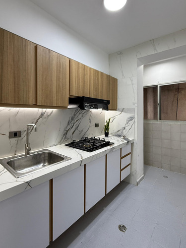 Apartamento En El Viñedo Res. Torres Blancas - Rc