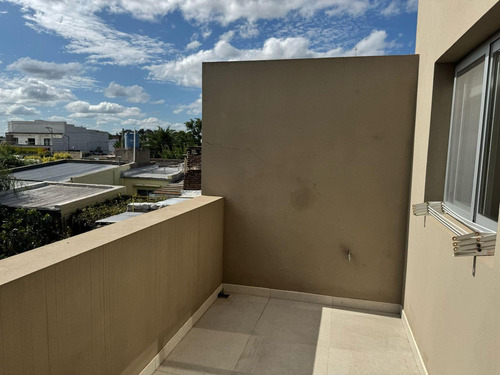 Departamento En Venta - 3 Dormitorios 2 Baños - Chivilcoy